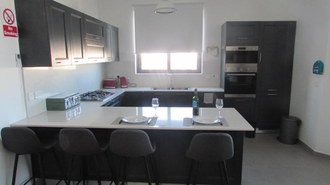 St Julians Central Luxury Apartment Saint Julian's Eksteriør billede